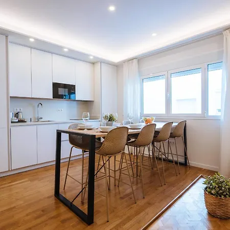 The Zentral & Apartamento *