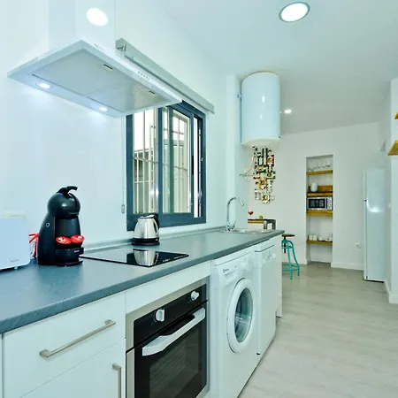 The Zentral & Apartamento *